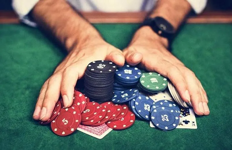 Bluff trong poker là gì? Bí quyết chơi Bluff cực đỉnh 4 Những ưu điểm khi chơi bluff